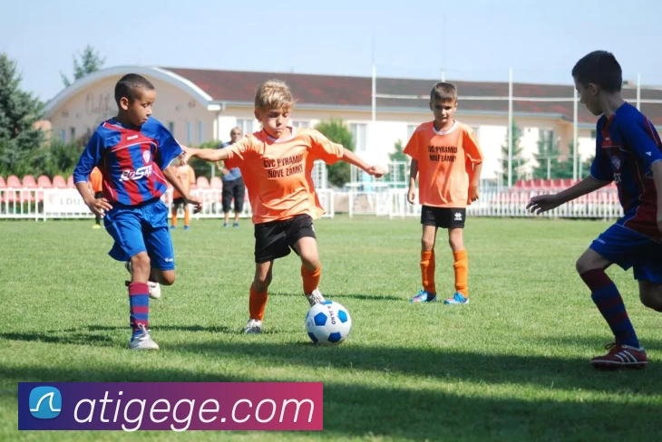 C罗十大精彩进球，每一个都能让你热血沸腾！